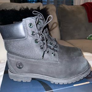 WOMEN'S LIMITED RELEASE "NAUGHTY" 😈 6-INCH PREMIUM WATERPROOF BOOTS 🖤